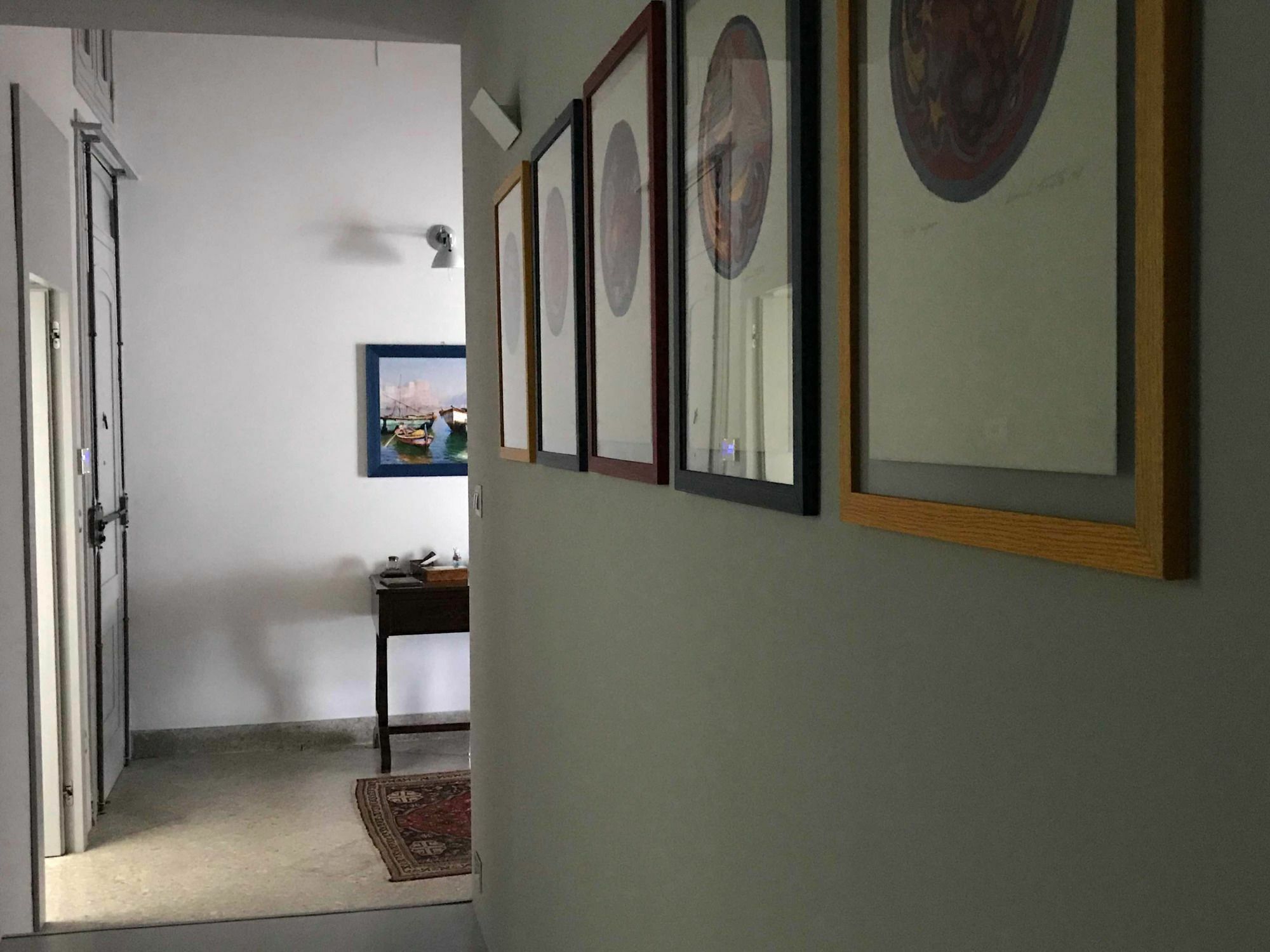 B&B Questa Casa Non E'Un Albergo ปาแลร์โม ภายนอก รูปภาพ
